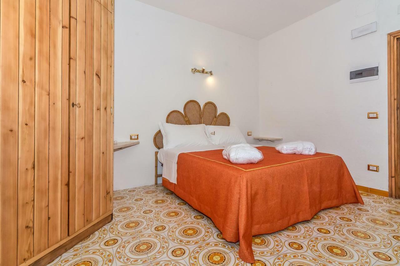 Valdroni Bed & Breakfast *